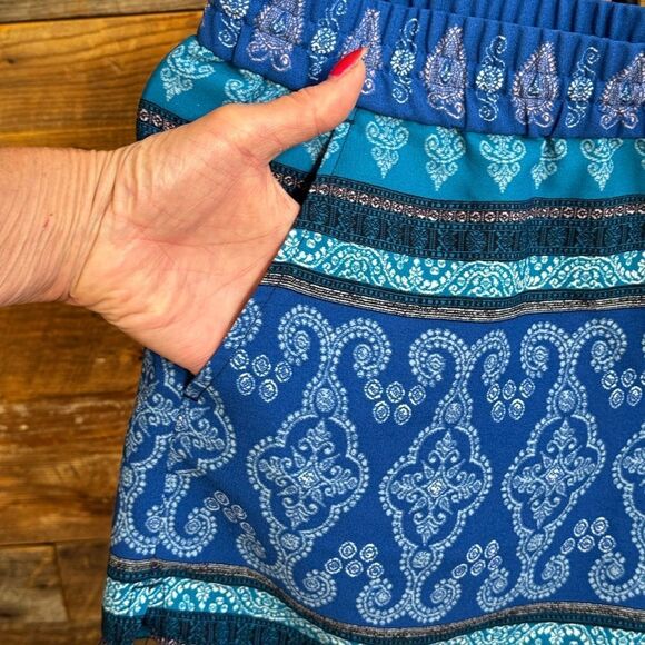 LOFT Blue Athletic Shorts Quick-Dry Geometric Patterns - Picture 3 of 11